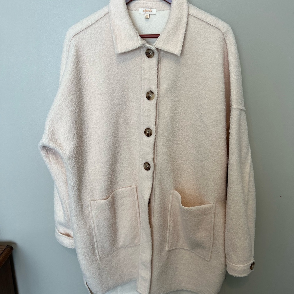 Cream Button-Up boucle teddy bear Jacket with deep patch Pockets. Shacket style